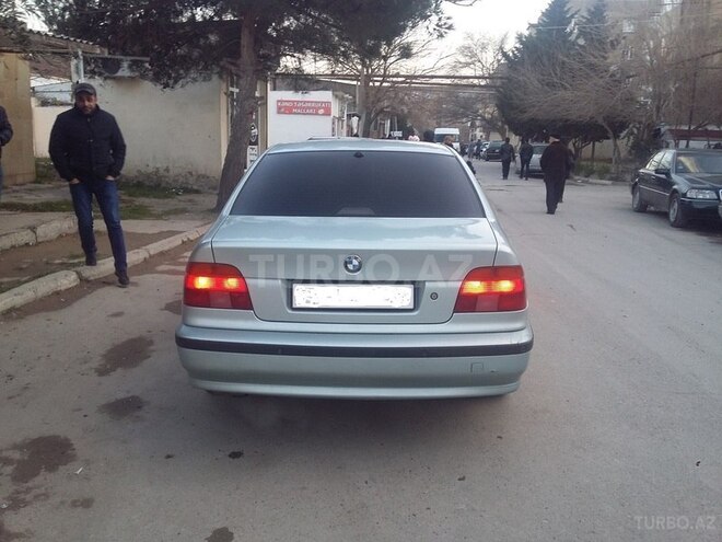 BMW 528 1996, 220,000 km - 2.8 l - Bakı