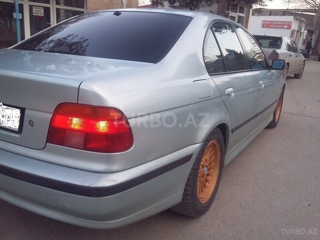 BMW 528 1996, 220,000 km - 2.8 l - Bakı