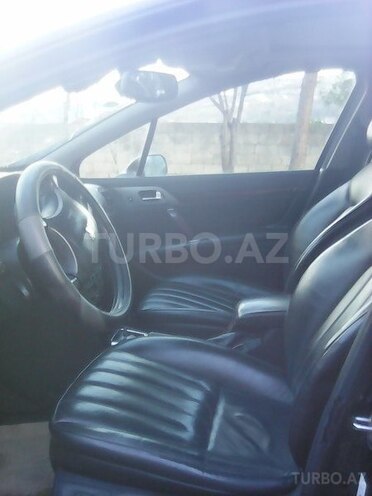 Peugeot 407 2006, 180 km - 0.2 l - Yardımlı
