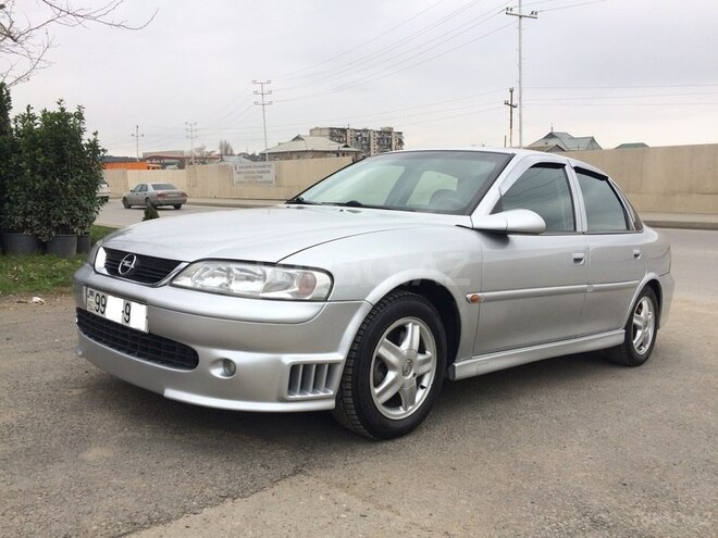 Opel Vectra 2001, 219,800 km - 1.8 l - Bakı