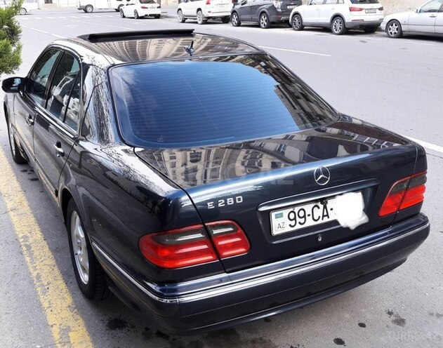 Mercedes E 280 1999, 266,000 km - 2.8 l - Bakı