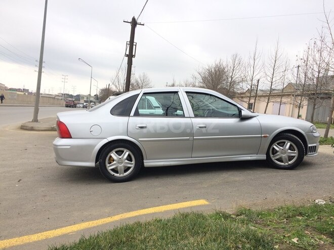 Opel Vectra 2001, 219,800 km - 1.8 l - Bakı