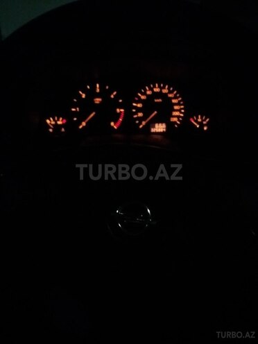 Opel Astra 2000, 326,000 km - 1.6 л - Bakı