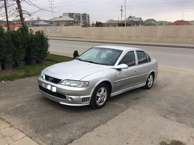 Opel Vectra 2001, 219,800 km - 1.8 l - Bakı