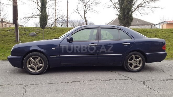 Mercedes E 240 1998, 315,000 km - 2.4 l - Zaqatala
