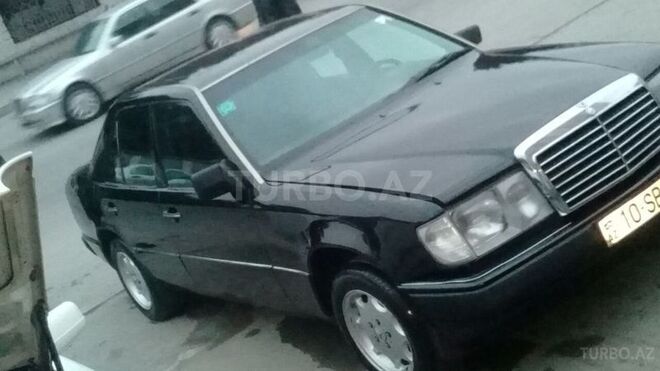 Mercedes E 230 1991, 25,000 km - 2.3 l - Bakı