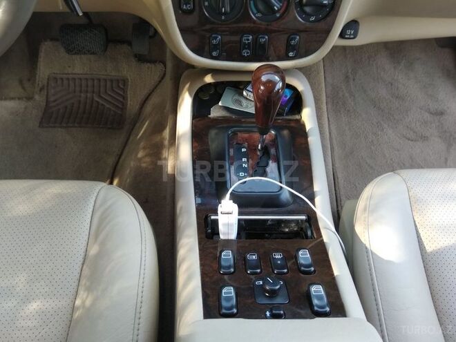 Mercedes  2001, 264,000 km - 4.3 l - Bakı