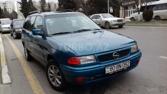 Opel Astra 1992, 200,000 km - 1.5 l - Sumqayıt