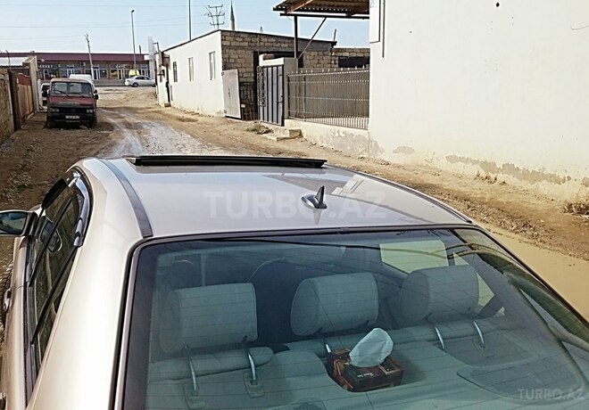 Mercedes E 240 2000, 246,500 km - 0.2 l - Xırdalan