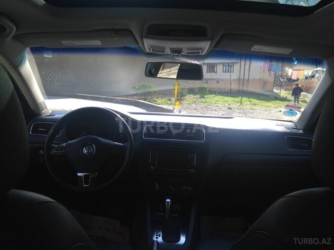 Volkswagen Jetta 2011, 70,000 km - 2.5 л - Bakı