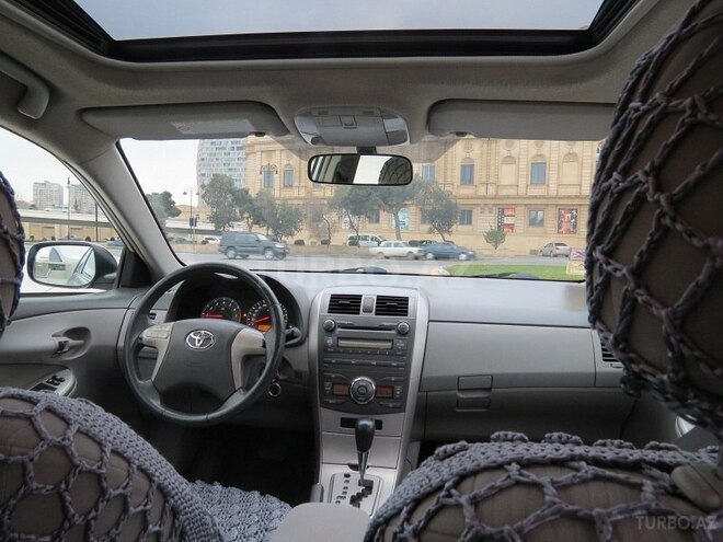 Toyota Corolla 2008, 133,000 km - 1.8 l - Bakı