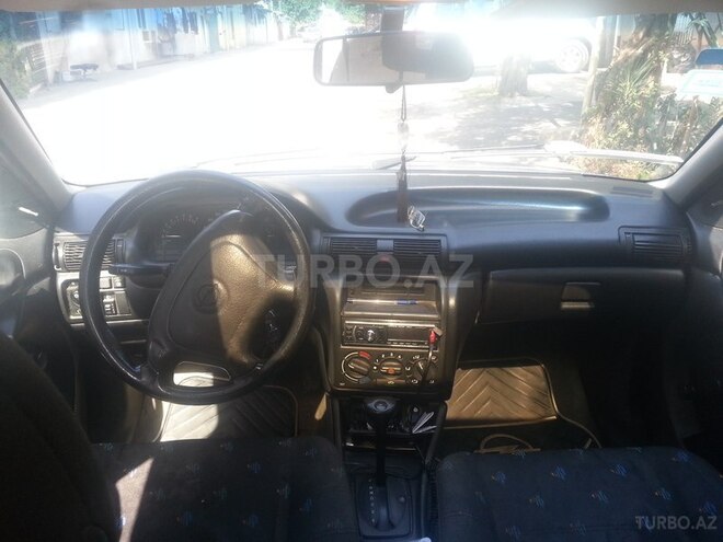 Opel Astra 1994, 220,000 km - 1.6 l - Bakı
