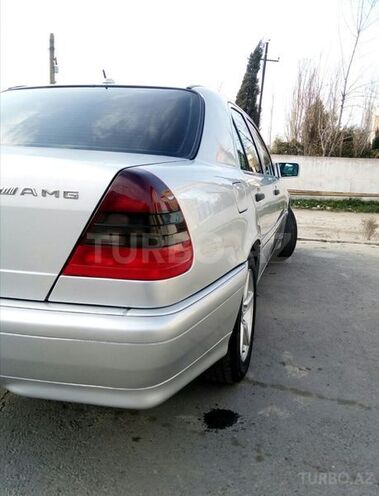Mercedes C 230 2000, 261,000 km - 2.3 л - Bakı