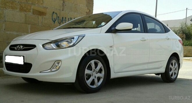 Hyundai Accent 2014, 250,000 km - 1.6 л - Bakı