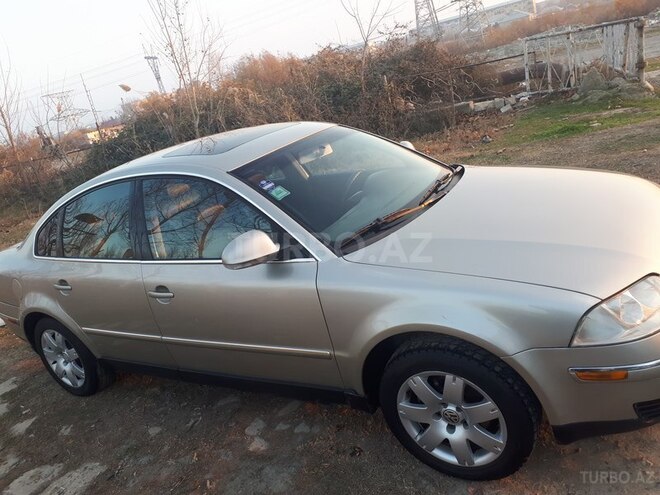 Volkswagen Passat 2004, 134,000 km - 1.8 l - Mingəçevir