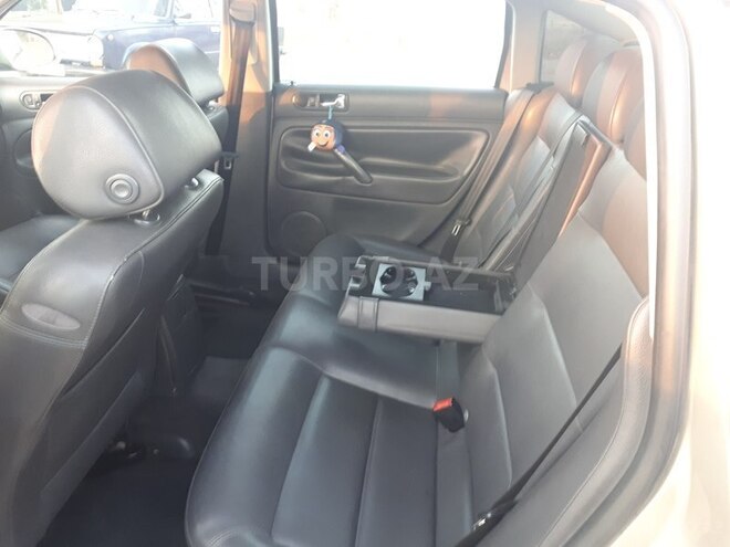 Volkswagen Passat 2004, 134,000 km - 1.8 l - Mingəçevir