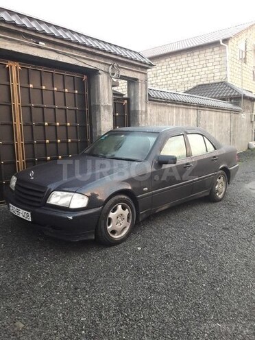 Mercedes C 240 1997, 271,000 km - 2.4 l - Zaqatala