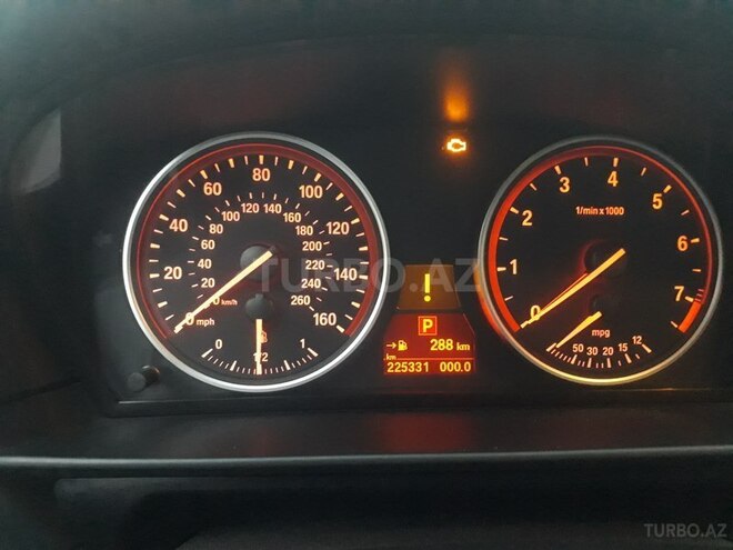 BMW 530 2009, 225,000 km - 3.0 л - Bakı