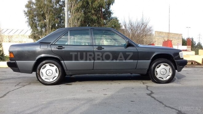 Mercedes 190 1991, 390,000 km - 2.0 л - Bakı