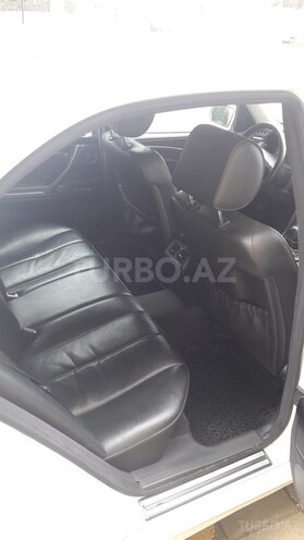 Mercedes E 220 2000, 247,520 km - 2.2 л - Bakı