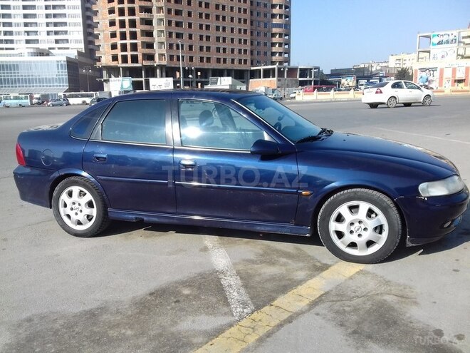 Opel Vectra 1999, 325,000 km - 2.0 l - Sumqayıt