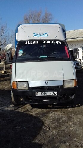 GAZ 330202-740 1999, 215,000 km - 2.4 л - Salyan