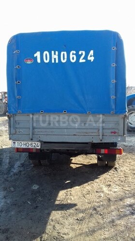 GAZ 330202-740 1999, 215,000 km - 2.4 л - Salyan