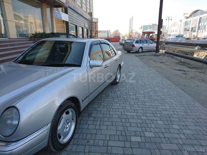 Mercedes E 300 1997, 474,441 km - 3.0 л - Bakı