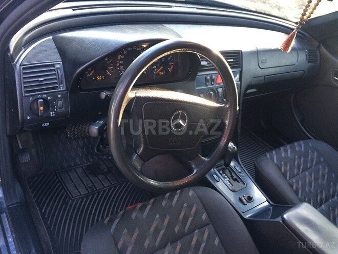 Mercedes C 180 1999, 304,000 km - 1.8 л - Sumqayıt