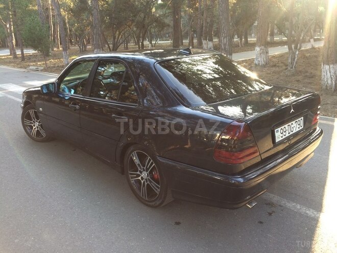 Mercedes C 180 1999, 304,000 km - 1.8 л - Sumqayıt