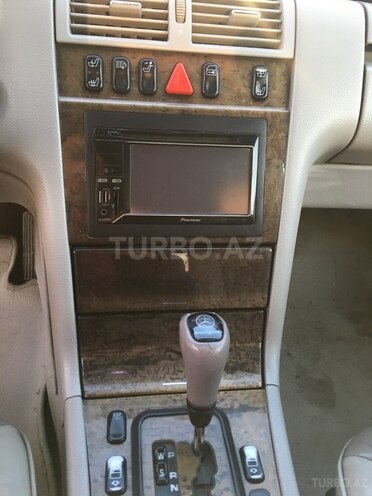 Mercedes E 320 2000, 355,000 km - 3.2 l - Sumqayıt