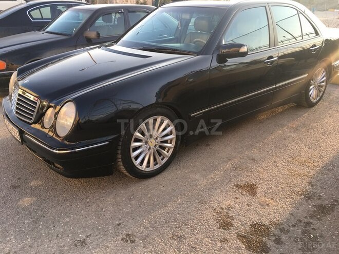 Mercedes E 320 2000, 355,000 km - 3.2 l - Sumqayıt