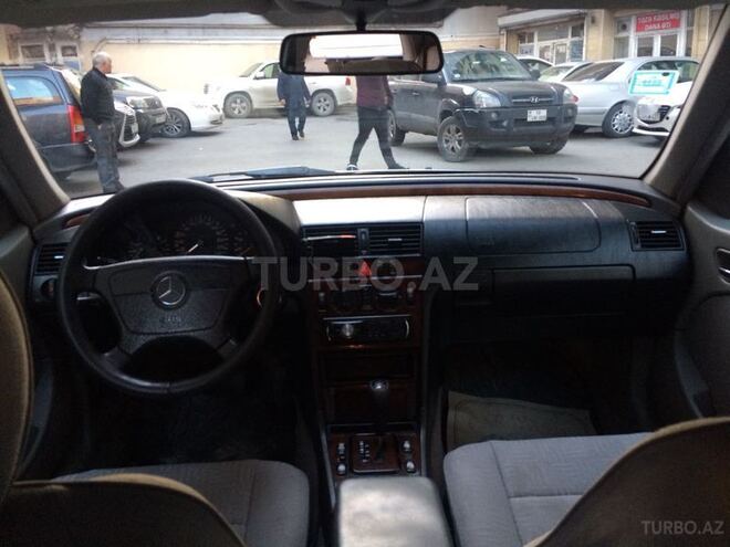 Mercedes C 200 1999, 170,000 km - 2.0 l - Bakı