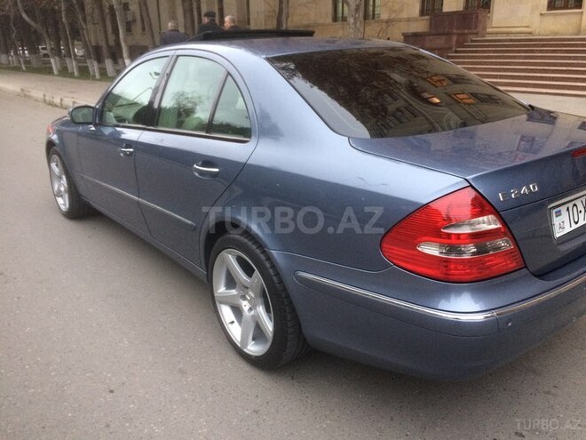 Mercedes E 240 2004, 144,000 km - 2.6 l - Bakı