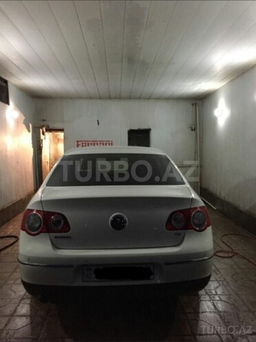 Volkswagen Passat 2008, 191,000 km - 0.2 л - Bakı