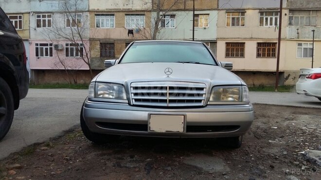 Mercedes C 220 1996, 199,000 km - 2.2 l - Sumqayıt