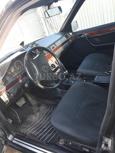Mercedes E 220 1994, 469,970 km - 2.2 л - Bakı