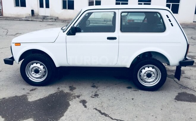 LADA (VAZ) Niva 2016, 21,000 km - 1.7 л - Şəki