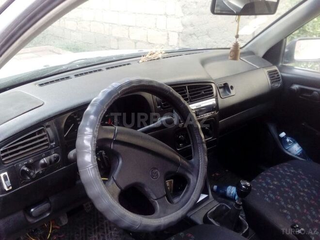 Volkswagen Golf 1994, 270,000 km - 2.0 l - Bakı