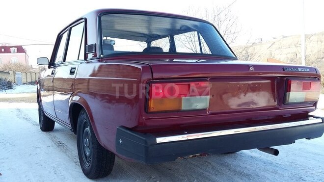 LADA (VAZ) 2107 2005, 190,000 km - 1.6 l - Quba