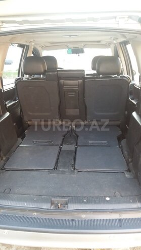 Opel Zafira 2004, 260,000 km - 2.0 l - Bakı