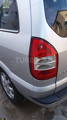 Opel Zafira 2004, 260,000 km - 2.0 l - Bakı