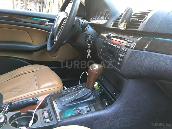BMW 325 2002, 245,500 km - 2.5 l - Bakı