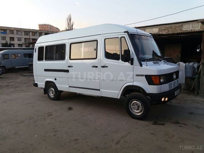 Mercedes Sprinter 208 1991, 320,000 km - 0.3 l - Şirvan