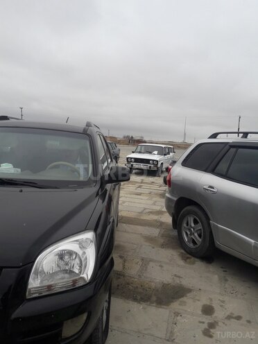 Kia Sportage 2006, 300,000 km - 2.0 l - Bakı