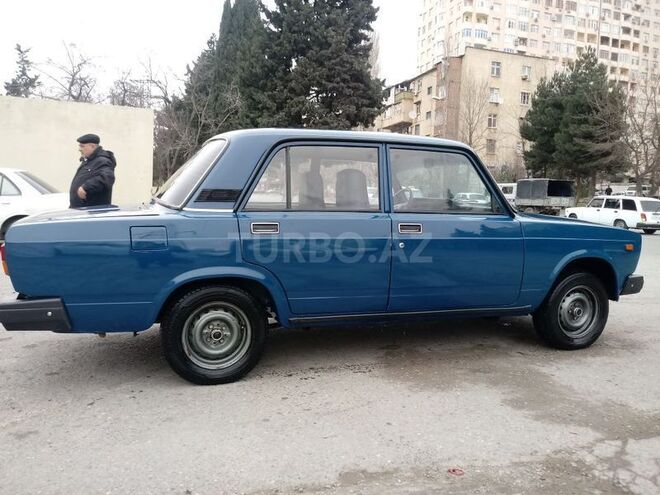 LADA (VAZ) 2107 2004, 235,000 km - 1.6 л - Bakı