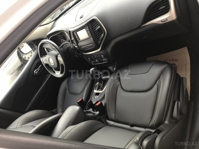 Jeep Cherokee 2016, 35,000 km - 2.4 l - Bakı
