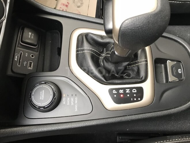 Jeep Cherokee 2016, 35,000 km - 2.4 l - Bakı
