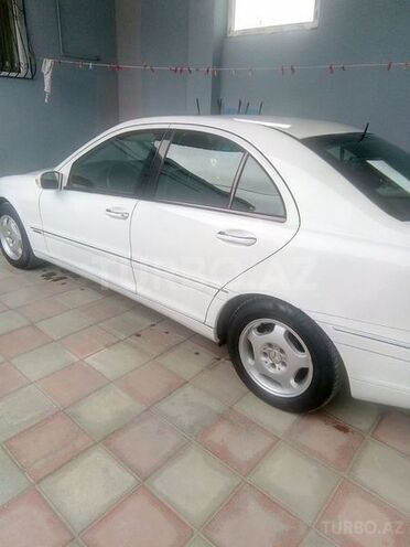 Mercedes C 180 2000, 192,000 km - 2.0 l - Bakı