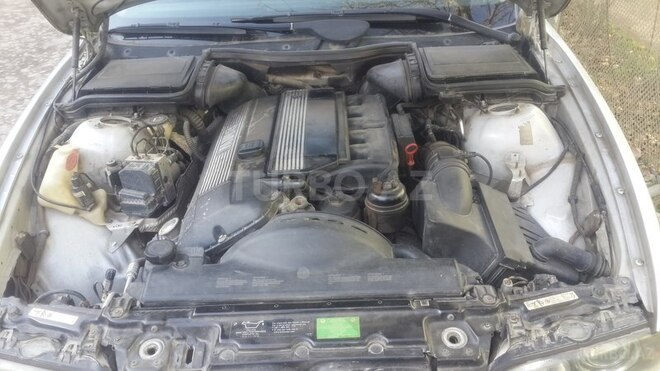 BMW 530 2000, 182,000 km - 3.0 l - Gəncə
